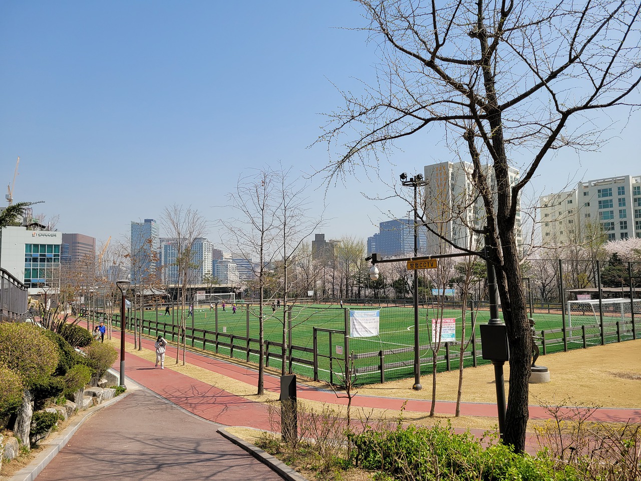 也让球迷们 也让球迷们