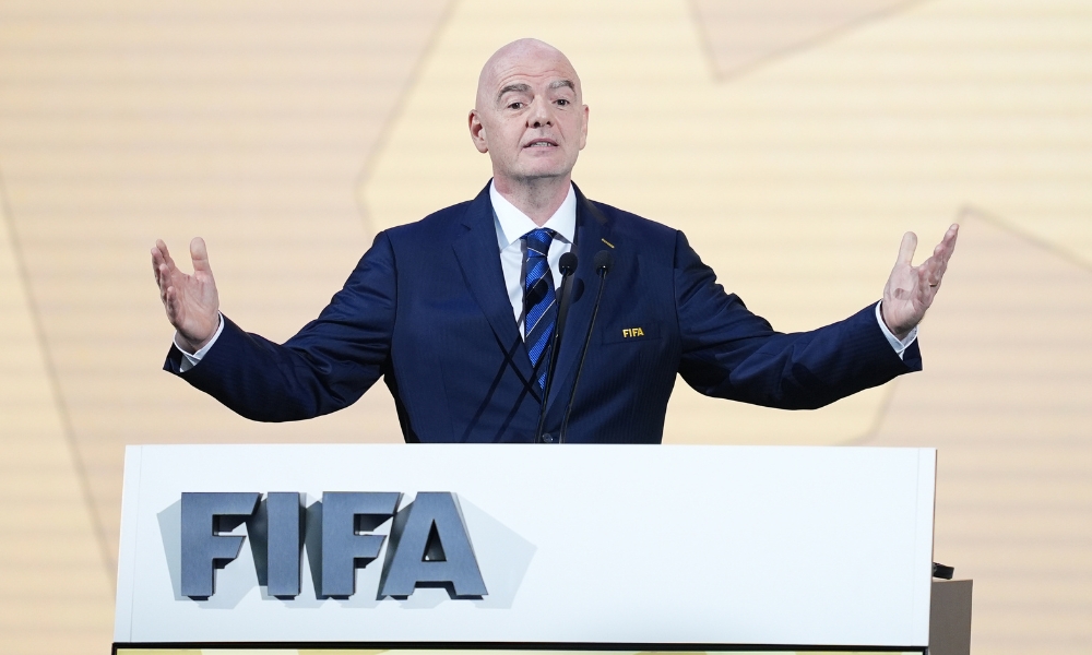 不仅为球迷 不仅为球迷